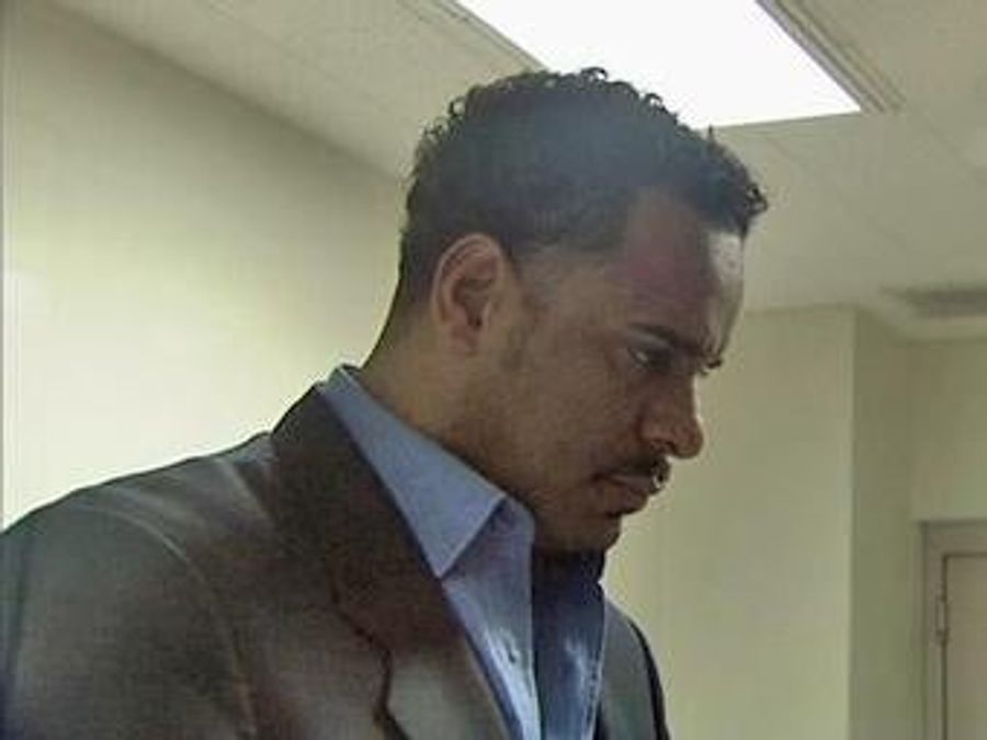 Jayson Williams Now Fighting Others Instead Of Himself (And Cops)
