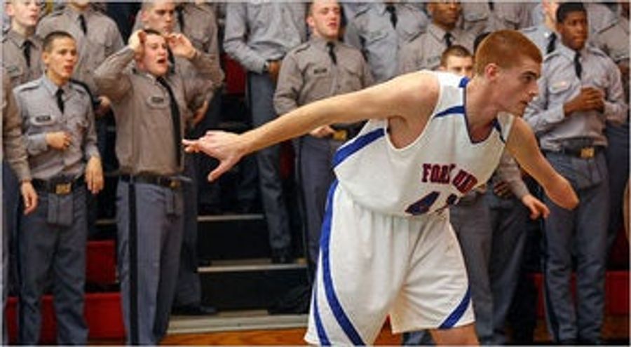 One-Handed Baller Nabs His Scholarship