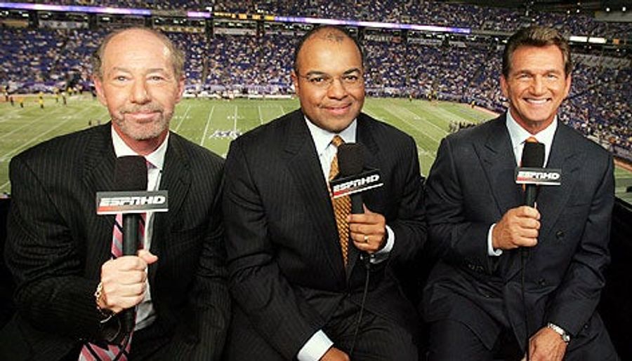 Joe Theismann Can't Talk About MNF Without Sounding Bitter
