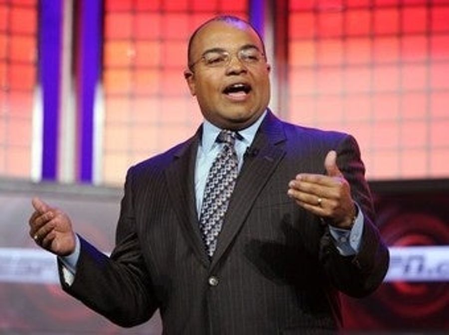 Mike Tirico Being Groomed For Bigger, Boomer Things