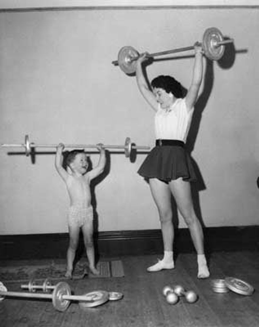 Bodybuilders Flee Event When Drug Testers Show Up