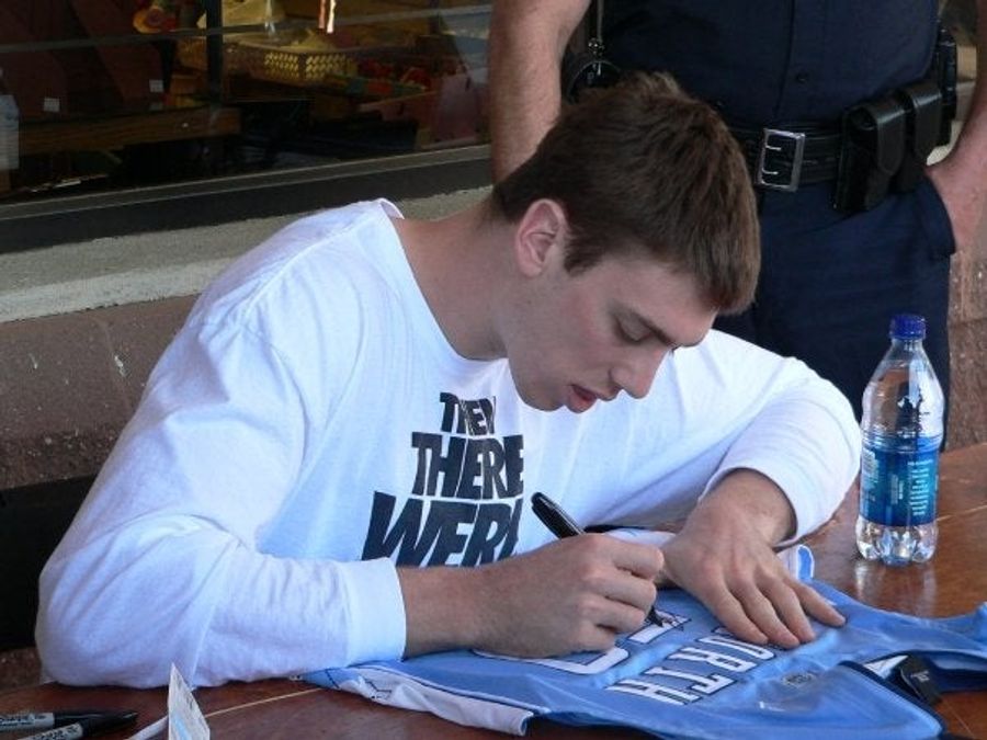 Don&#39;t Make Any Loud Noises While Tyler Hansbrough Writes His Name