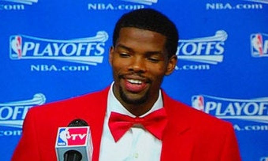Just Give Your Car Keys To Aaron Brooks And He'll Park It For You