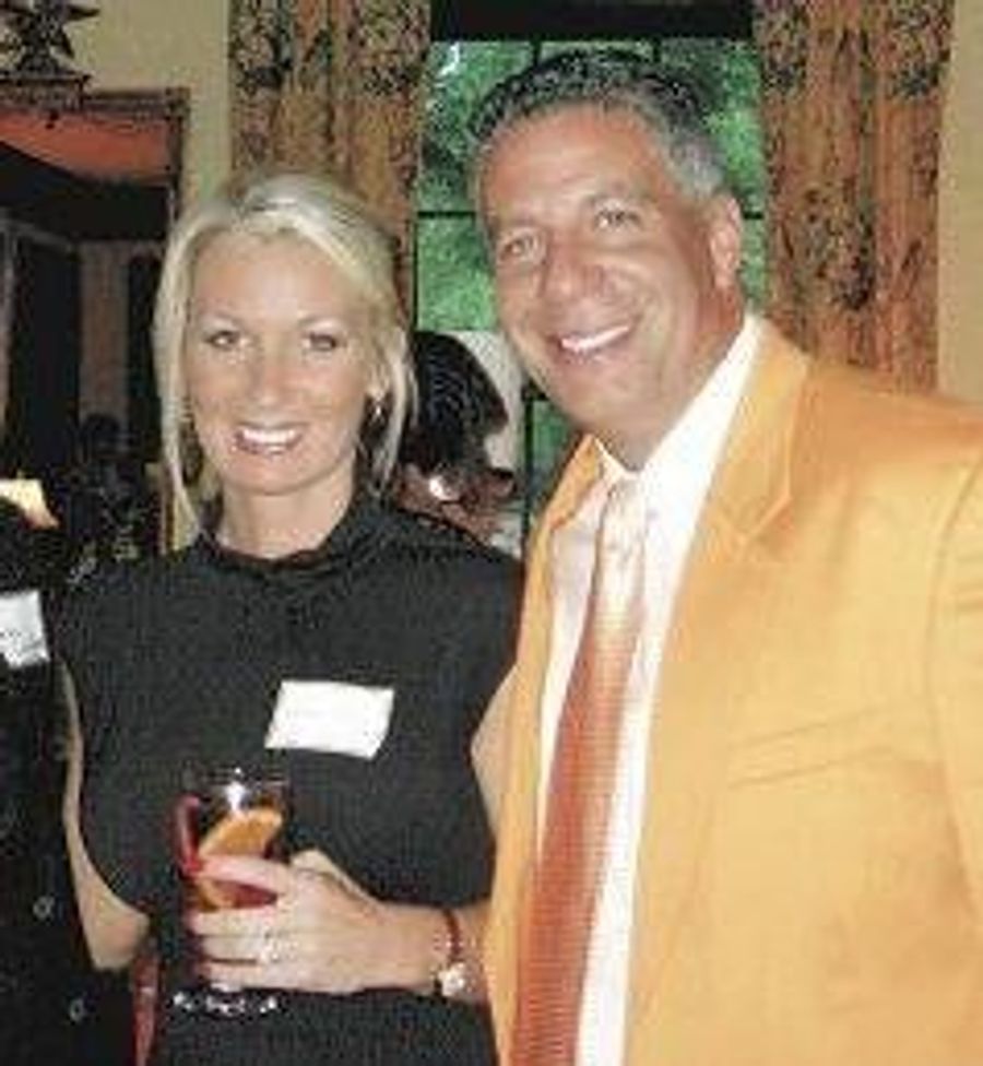 Sorry Ladies: Bruce Pearl Is Off The Market!