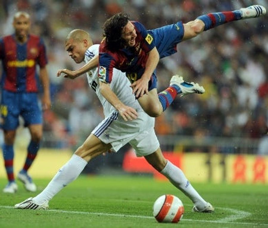The Deadspin Pub Celebrates El Clasico