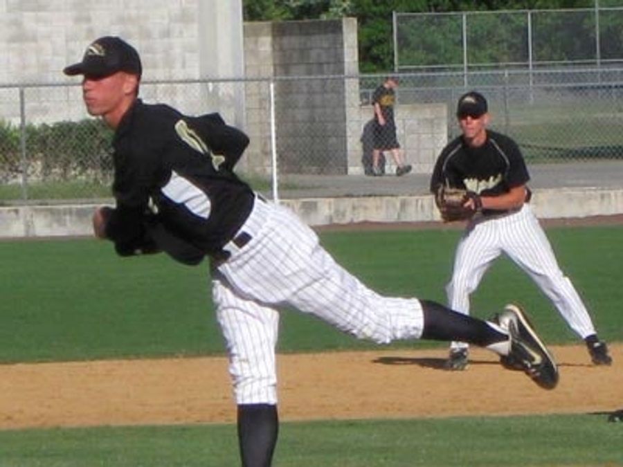 Florida High School Pitcher Loves No-Hitters, Beef O'Brady's
