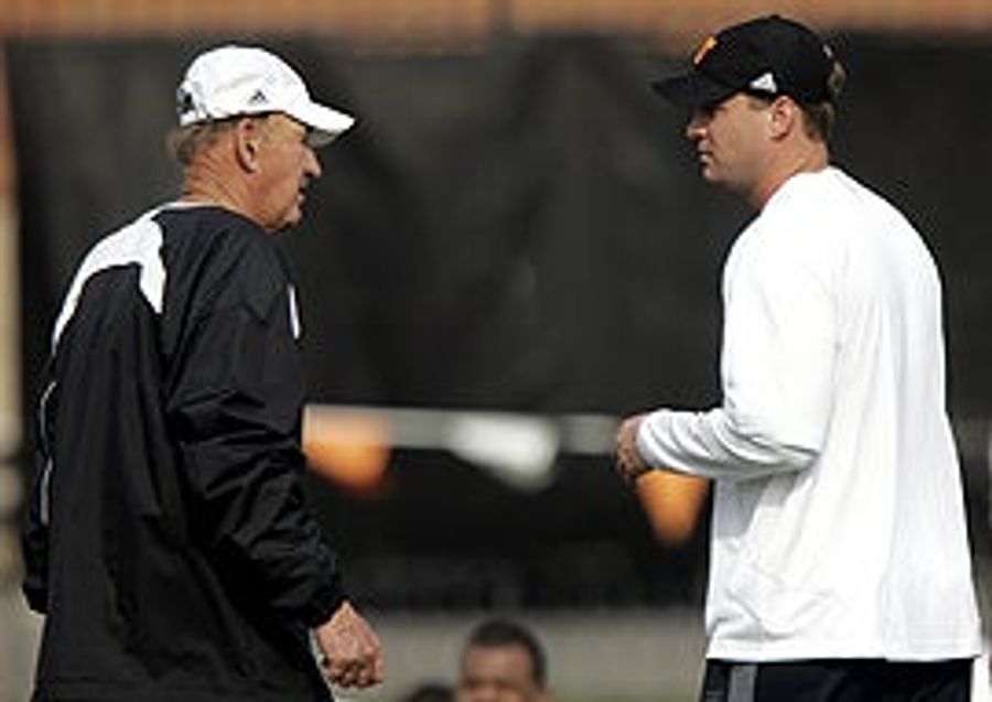 Lane Kiffin Would Like You To Know That Lane Kiffin Is Not Crazy