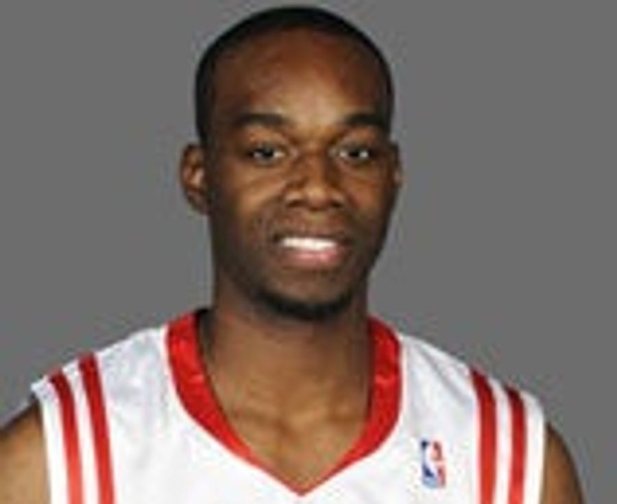 Houston's Carl Landry Wounded In Shooting