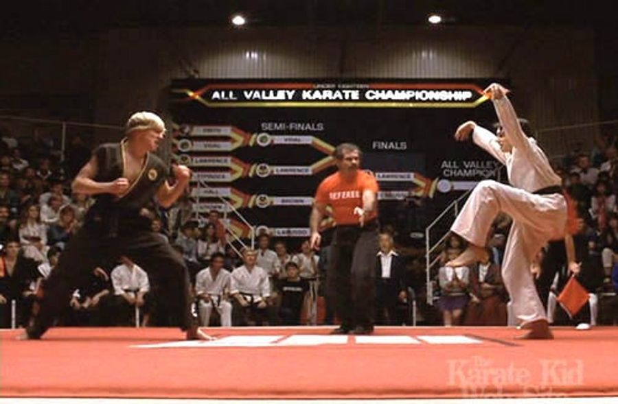 Boomer Esiason Will Sweep The Leg