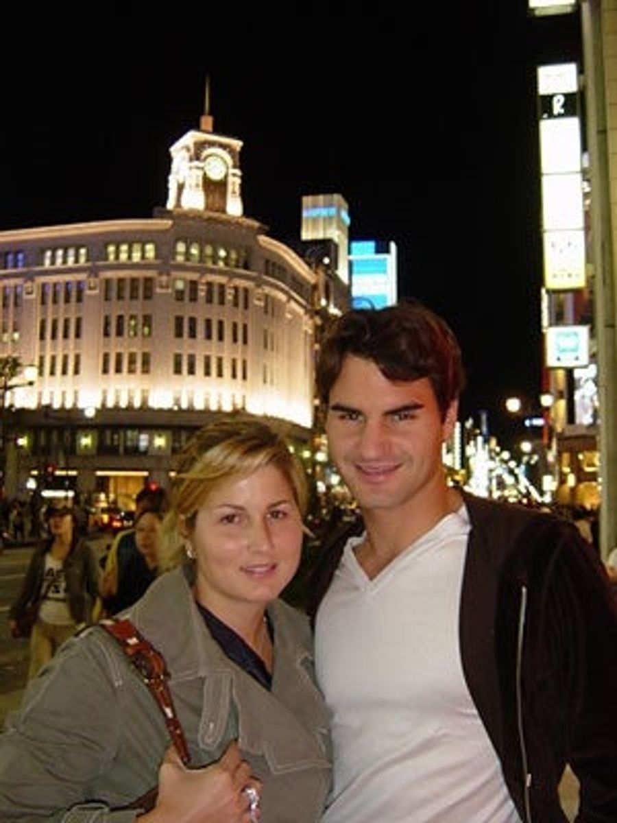Roger Federer And Dowdy-Looking Woman To Become Parents
