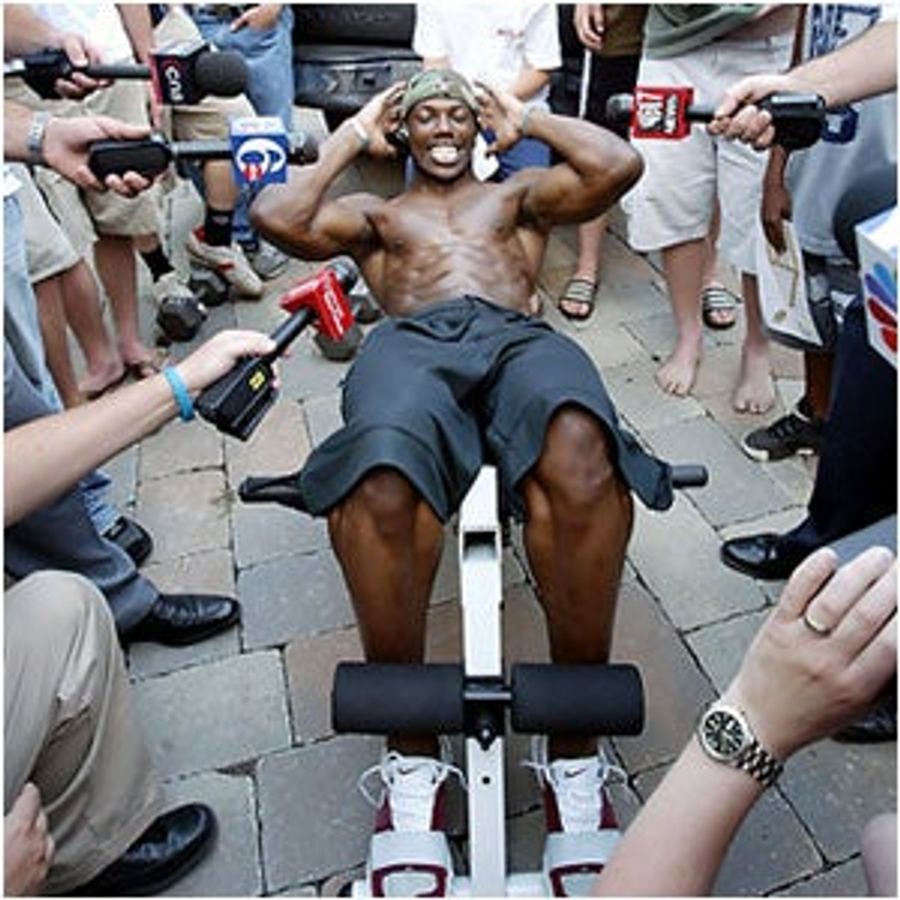 Terrell Owens Signs With Buffalo Bills