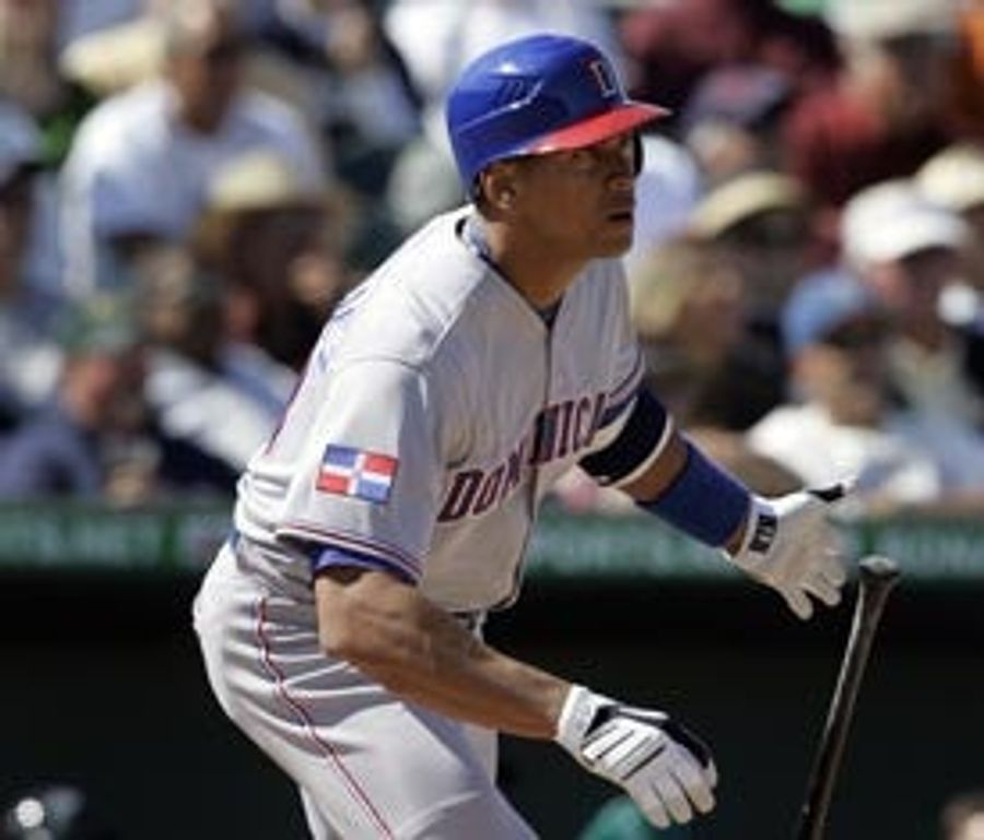 Cyst May Force Alex Rodriguez To Cease