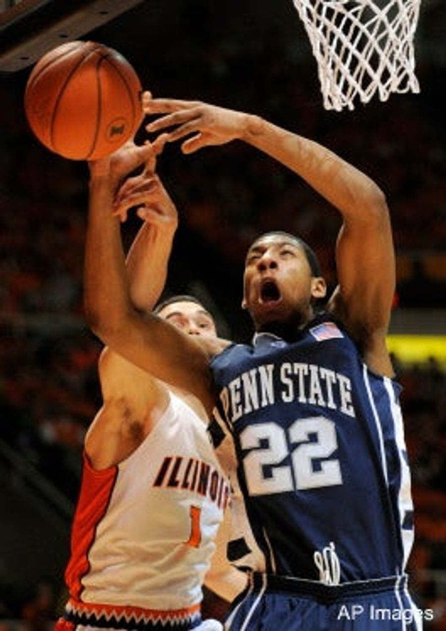 Illinois, Penn State Try Out Innovative New Square Basketball On Wednesday