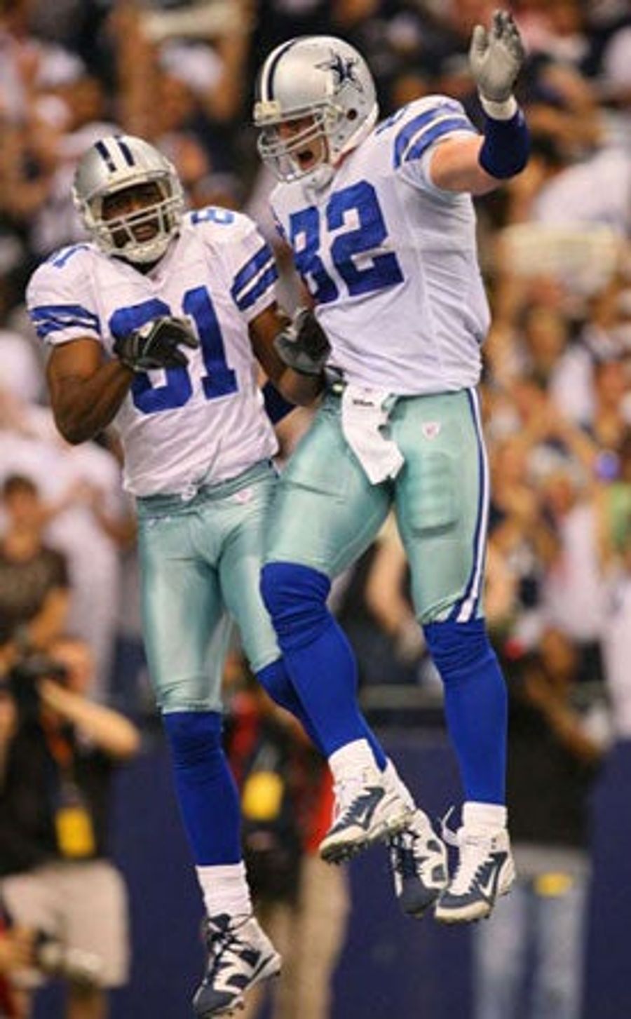 Terrell Owens Jealous Of Romo-Witten Sleepovers