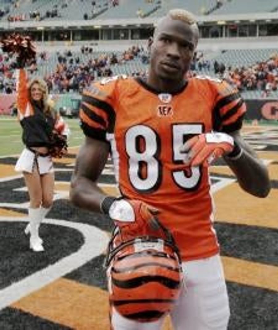 Ocho Cinco: Excuse Me, While I Kiss This Star