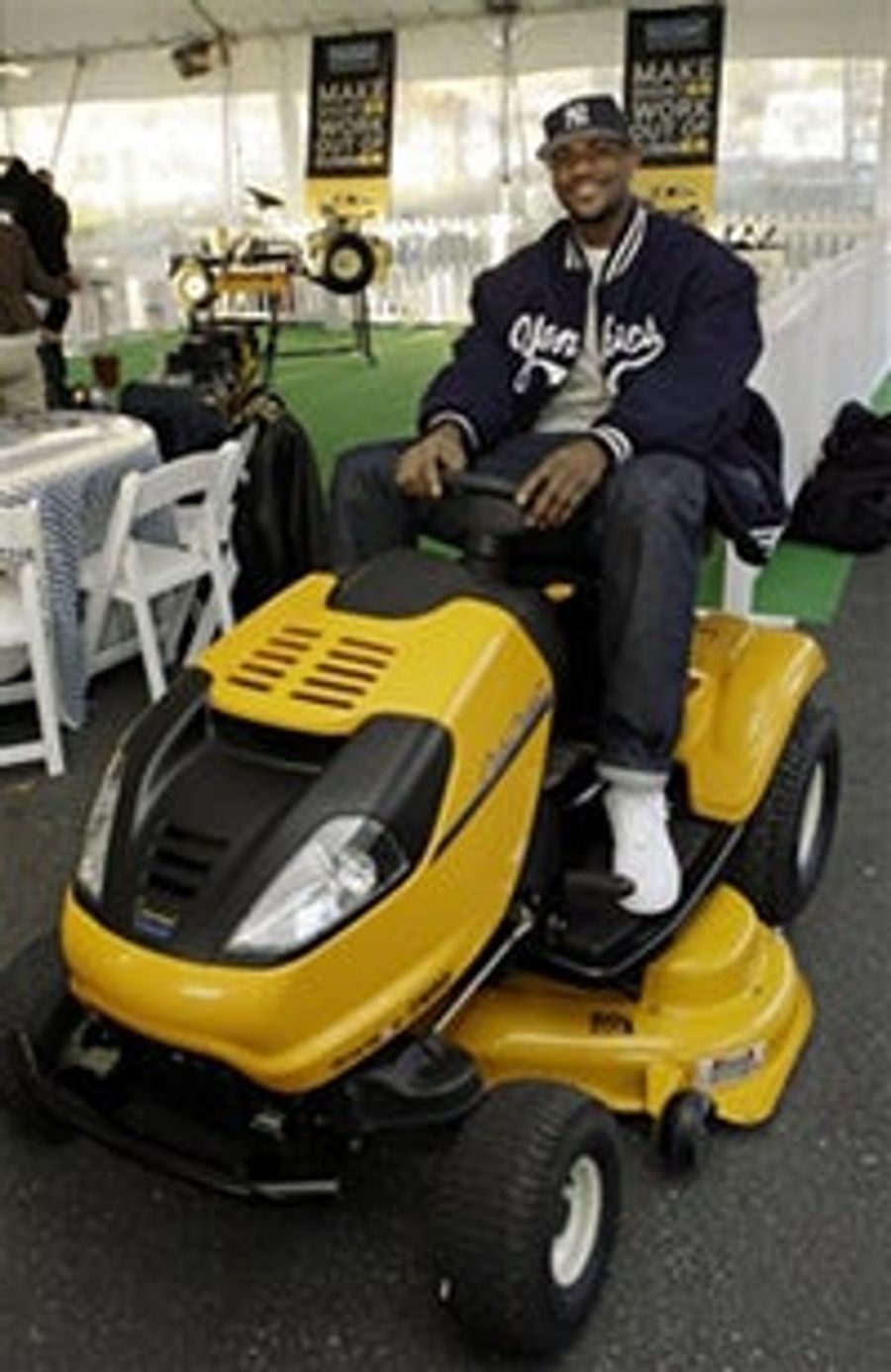 Free Darko Previews: LeBron James