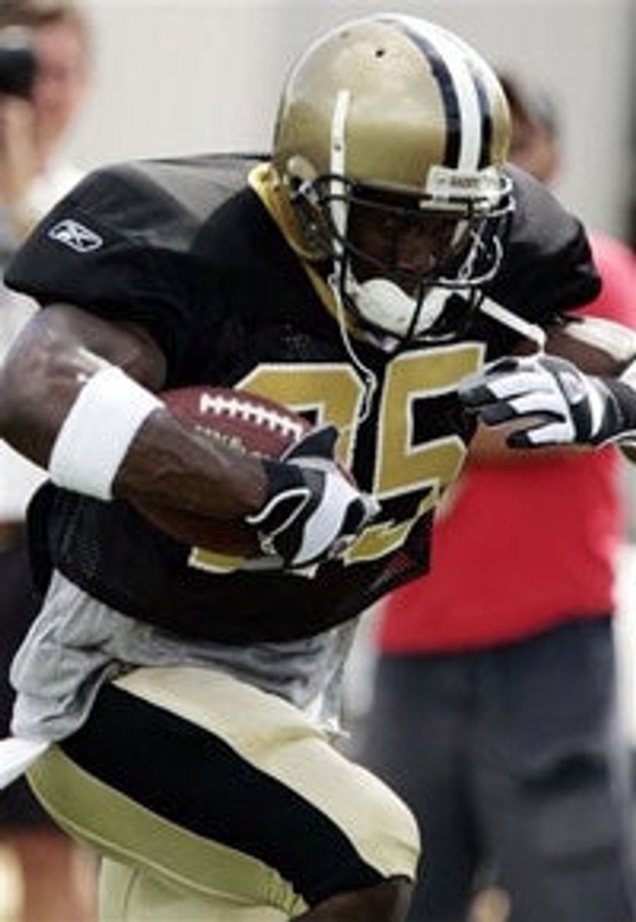 Reggie Bush Might Beat Your Ass In A Mall