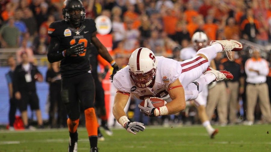 Stanford TE Has Tiny T-Rex Arms; May Affect Draft Stock