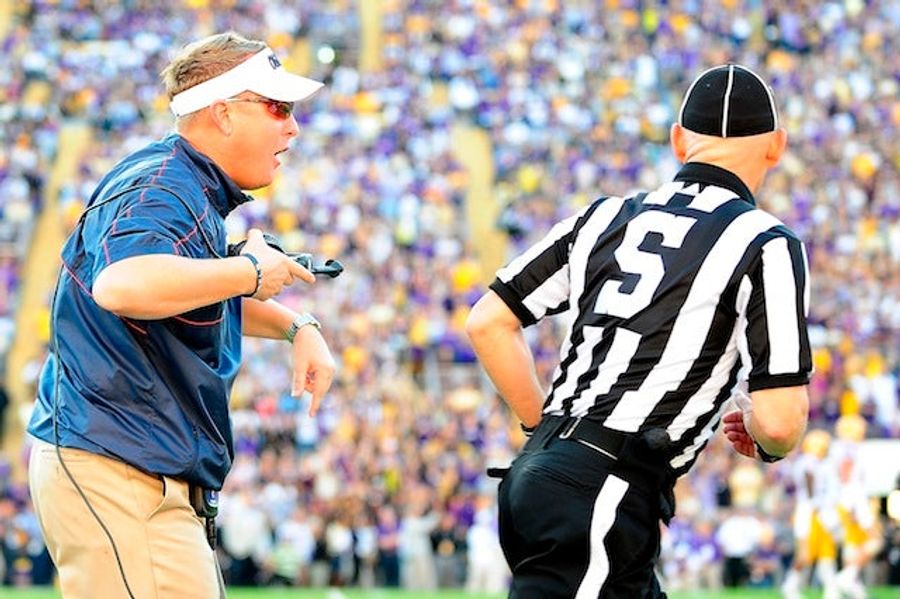 Ole Miss Football Coach Hugh Freeze Told Anyone With Evidence Of Him Cheating To Send An Email To Ole Miss Compliance, Crazy People Obliged