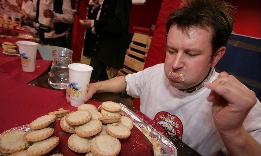 Thief Breaks Into Popeye's, Eats 16 Slices Of Pie, Gets Tired From Eating All The Pie, Takes Nap, Gets Arrested
