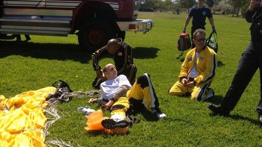 Brian Cashman Looks Pretty Chill For A Guy Who Just Suffered A Compound Fracture