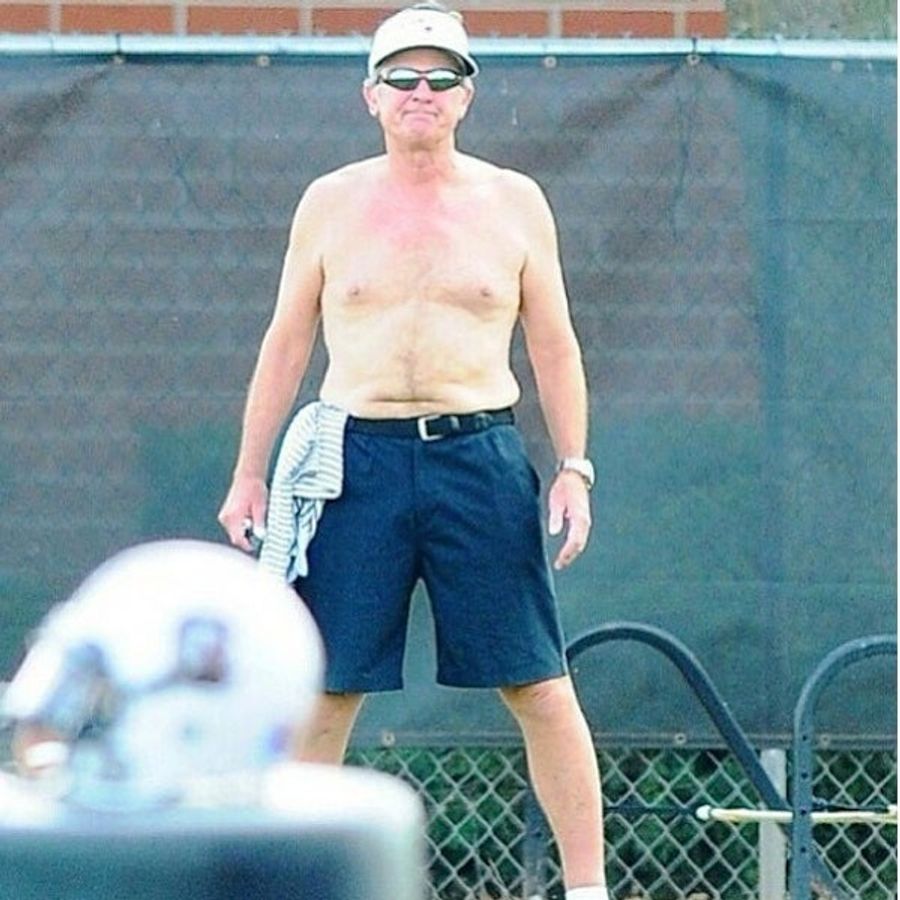 Winter&#39;s Almost Over: Steve Spurrier Is Shirtless Again