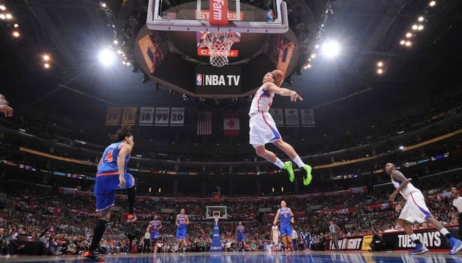 A Baseline's-Eye View Of Blake Griffin Dunking All Over The Knicks