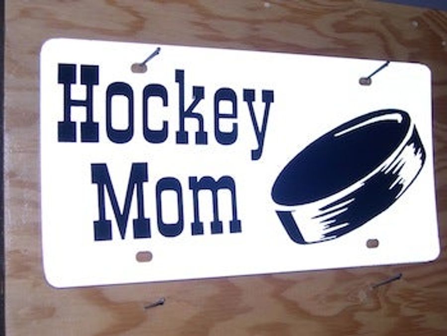 Youth Hockey Coach Makes Sick Yo Momma Burn