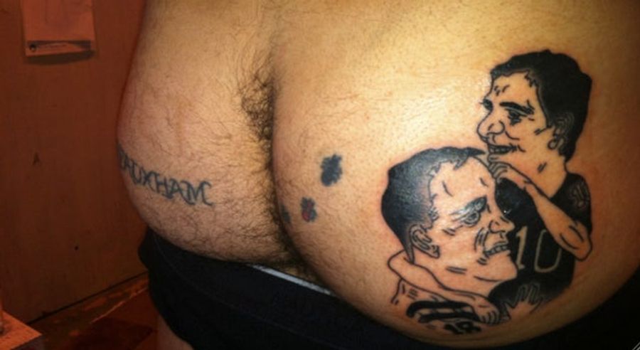 Some Guy From Queens Apparently Got Eli And Peyton Manning Tattooed On His Hairy Ass