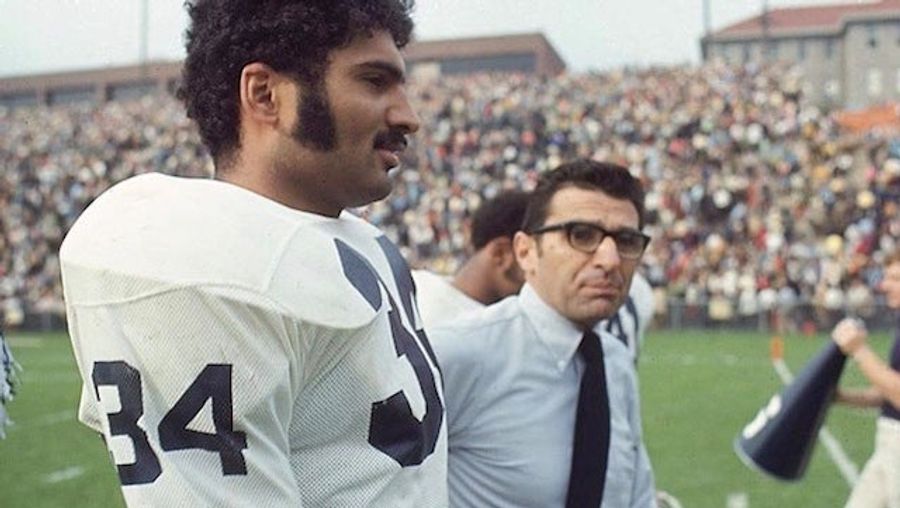 Franco Harris Wants Joe Paterno Reinstated For Four Games Next Season, Because Franco Harris Has Lost His Mind