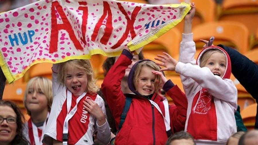 20,000 Screaming Children Watch A Soccer Match