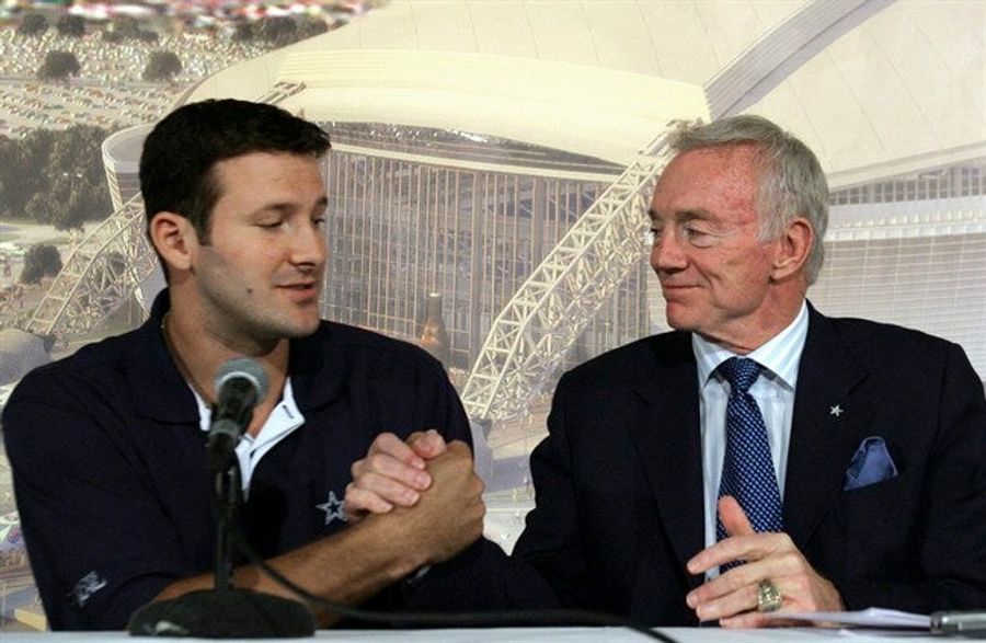 Jerry Jones Repeatedly Insists That Tony Romo Was The Fourth-Best Quarterback In The NFL This Year