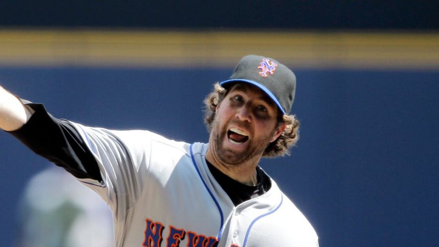 The Mets Are Trying To Stop R.A. Dickey From Climbing Mount Kilimanjaro