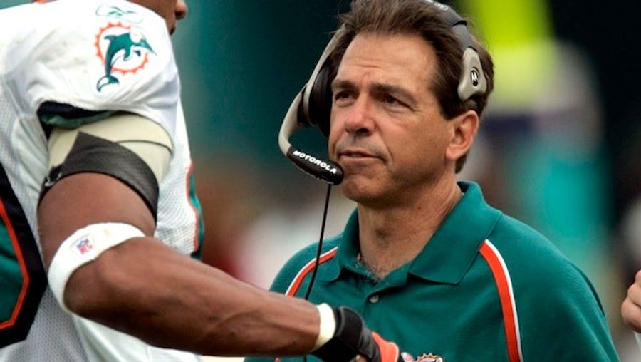 Former Dolphin Says Nick Saban Calmly Stepped Over Convulsing Teammate In '05