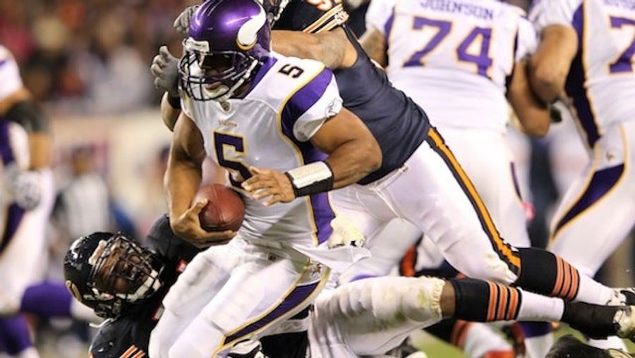 Donovan McNabb's Quarterback Services Are Available Again, You Guys