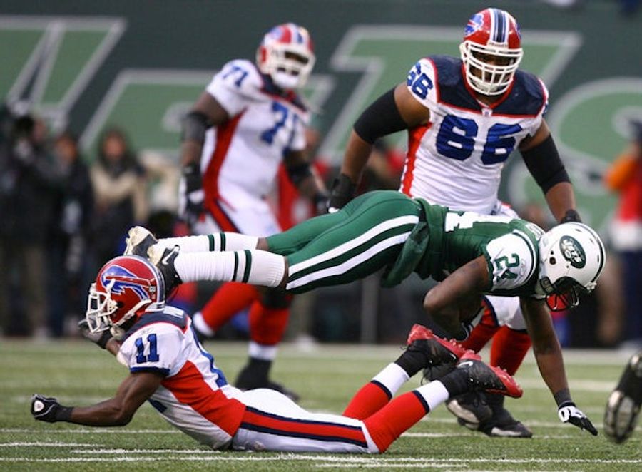 Hovering Right Around .500: Your NFL Early Games Open Thread
