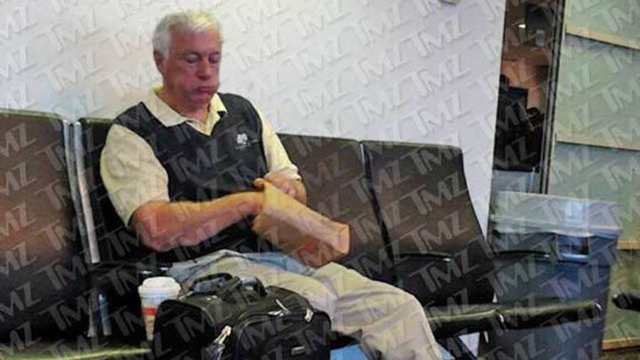 TMZ's Photo Of "Jerry Sandusky" Eating Donuts At The Airport Was Just Of Some Old Guy Eating Donuts At The Airport