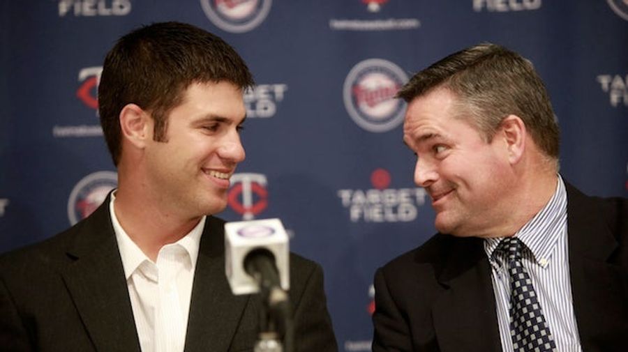 Twins GM Fired And Replaced By Former Twins GM, And Other Exciting Hot Stove News Not Involving The Twins