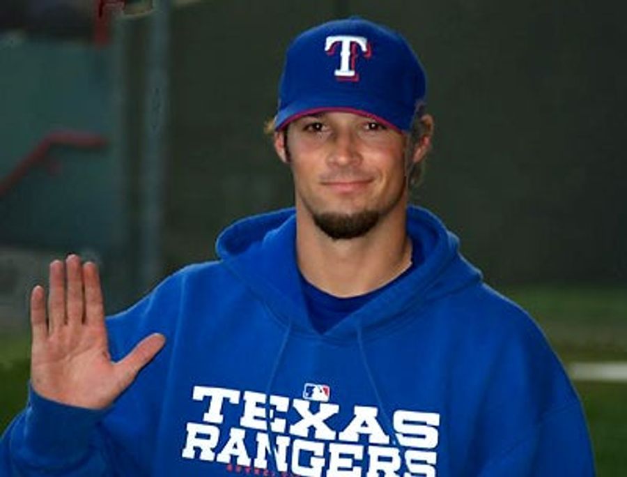 C.J. Wilson Says The Rangers Need To Make Him "Feel Special"