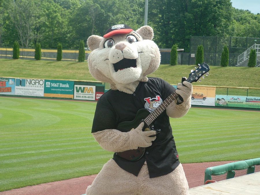 Waitress Says Minor Leaguer Groped Her, Actually Said "Do You Know Who I Am? I Play For The ValleyCats"