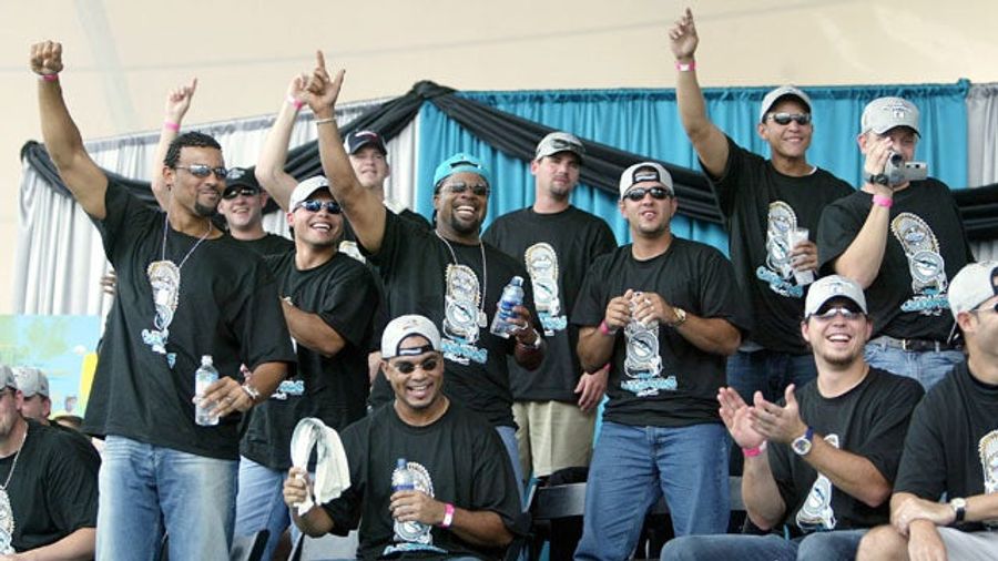 When Jack McKeon Managed Beer-And-Chicken-Lovin' Josh Beckett In Florida, He Locked The Clubhouse During Games
