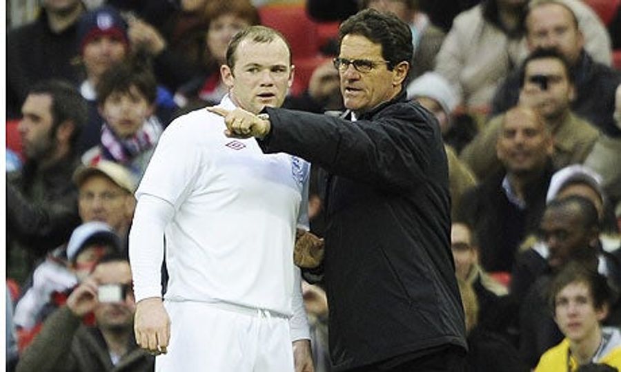 Oh Look, An Empty Threat To Bench Wayne Rooney For A Year