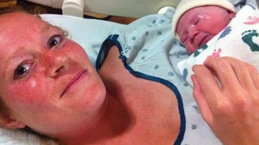 A Woman Who Was Nearly 39 Weeks Pregnant Finished The Chicago Marathon Yesterday And Promptly Gave Birth