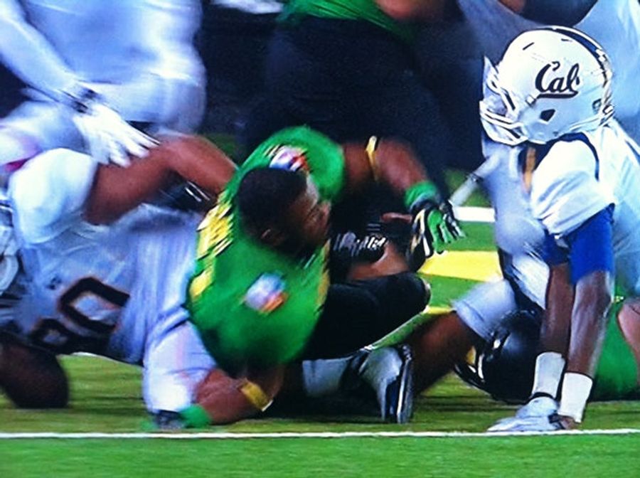 Oregon RB LaMichael James's Arm Bent A Way It's Not Supposed To Bend Tonight