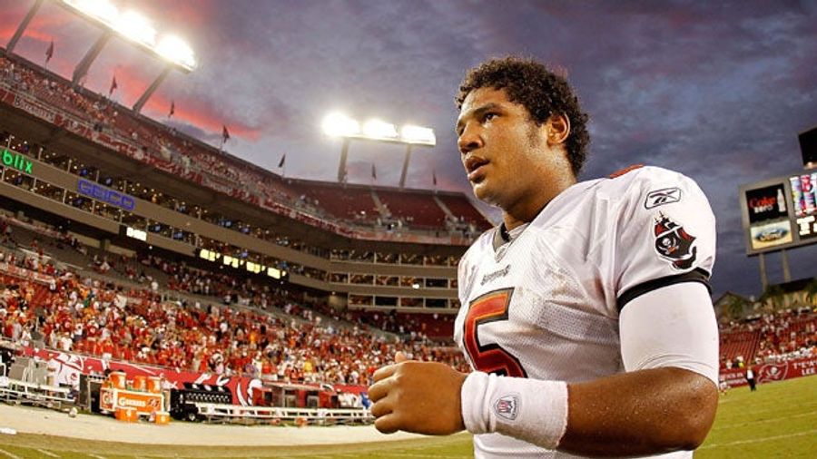 Your Hank Williams Jr.-Free Colts-Buccaneers Open Thread