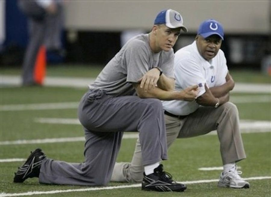 Are You There God? It&#39;s Me, Jim: Your Sunday Night Football Open Thread