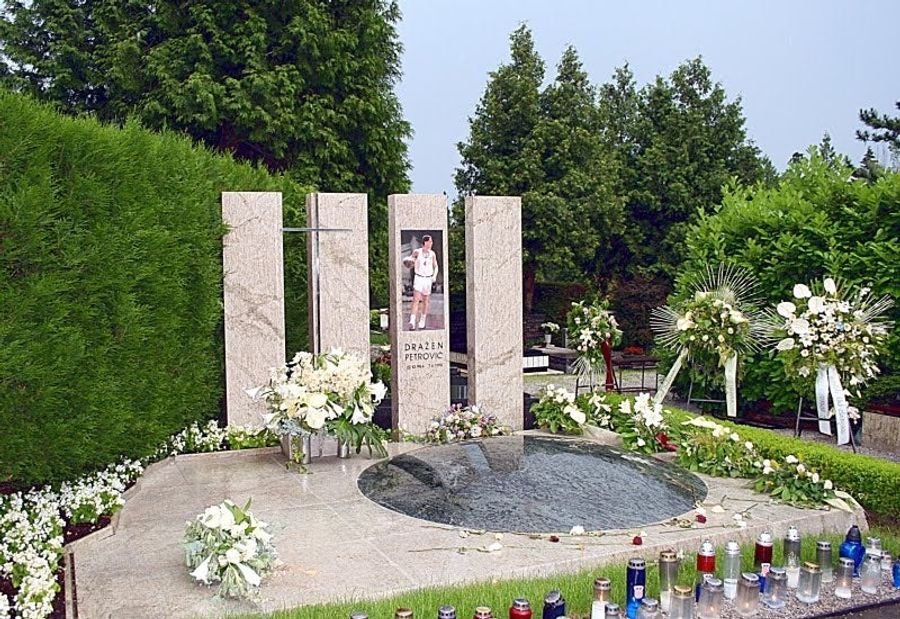 The <em>Daily News</em> Tracks Down Drazen Petrovic's Forgotten Fellow Passenger