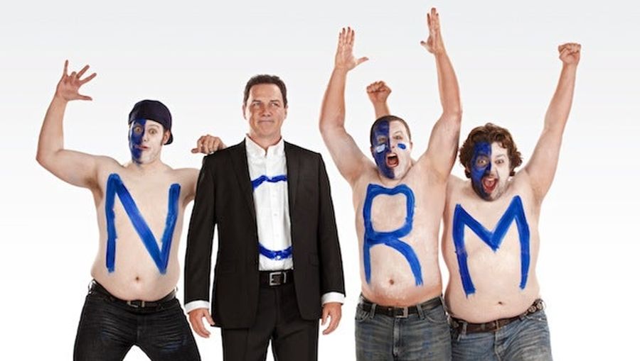 Deadspin Spends A Week With Norm Macdonald And His <em>Sports Show</em>: A Point-Counterpoint