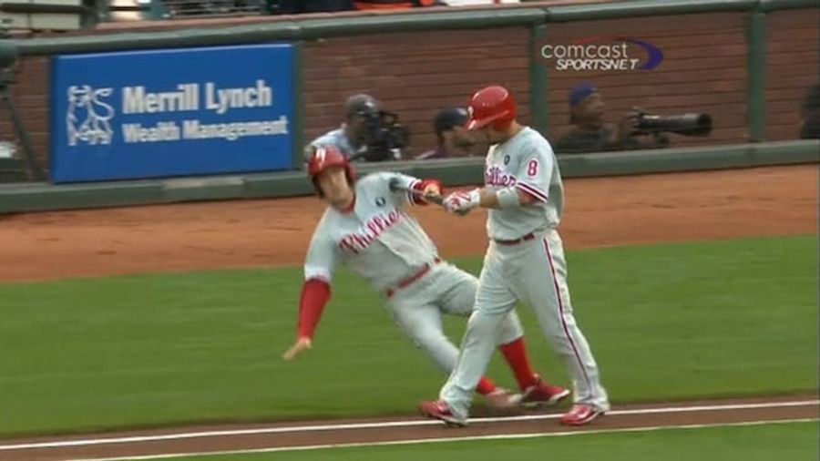 Shane Victorino Could Have At Least Tried To Help The Kid Up