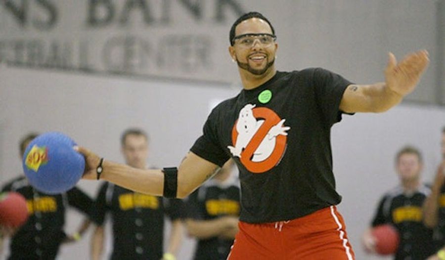 Who Wins If Deron Williams Goes Overseas?